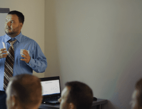 Vzděláváme operátory, pracovníky údržby a programátory řídicích systémů PLC